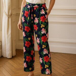 Soft Surroundings Navy Floral side zip Flowy Pants Medium